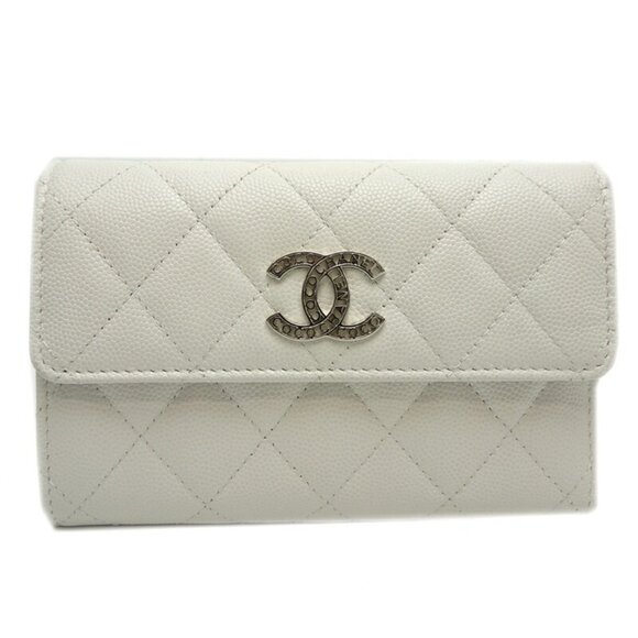 CHANEL White Caviar Leather Wallet - Picture 1 of 10